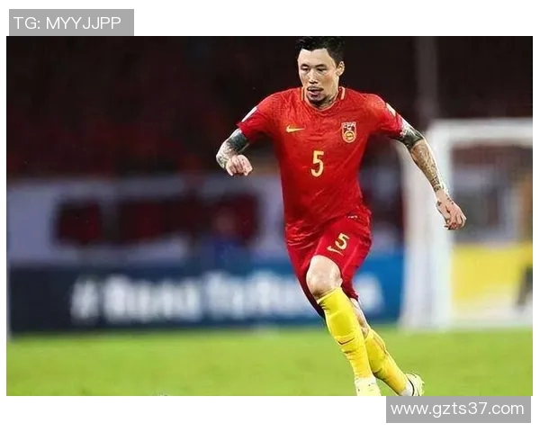 中国足球明星张琳芃：从青涩小将到国足主力的成长历程与未来展望