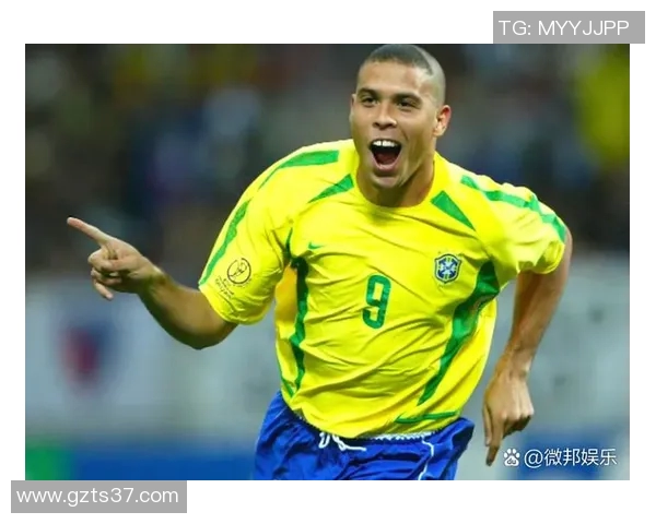 全球足球天王级球星排名及其巅峰表现分析