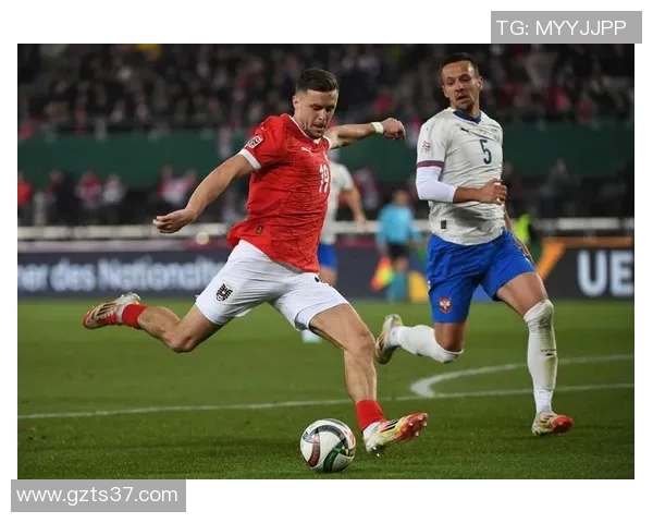 中场足球球星全名及其职业生涯精彩瞬间解析 中场足球球星全名及其职业生涯精彩瞬间解析