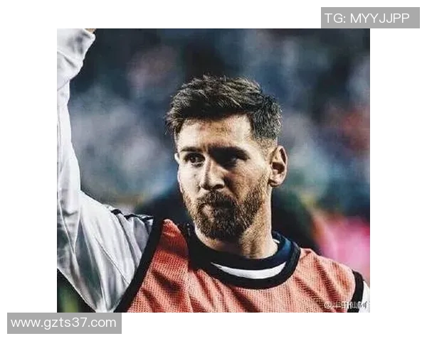 大胡子足球明星是谁 他在赛场上的独特魅力与球技分析